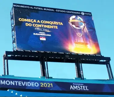 Tela LED para estádio