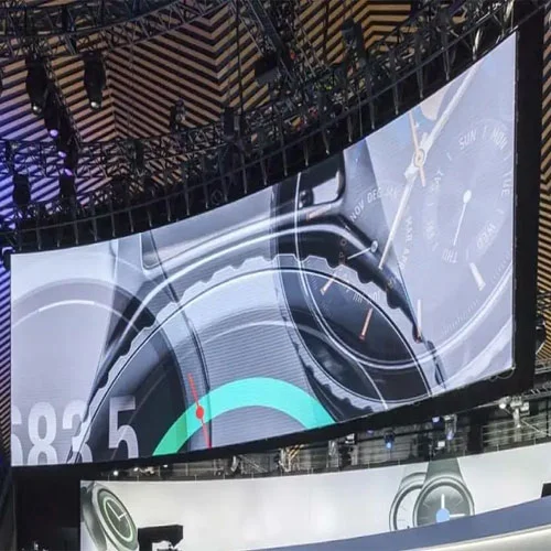 Curved or Flexible LED Wall