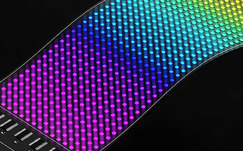 Enormous, fully enlarged screen