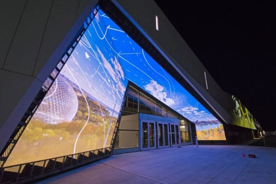 arquitetura e arte em displays de pixels