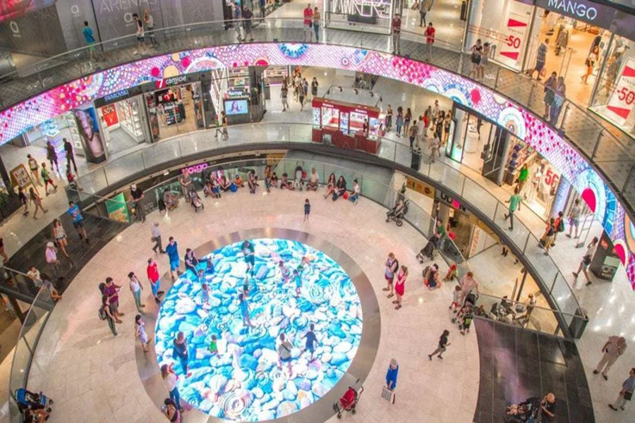 displays de pixel para varejo e centros comerciais