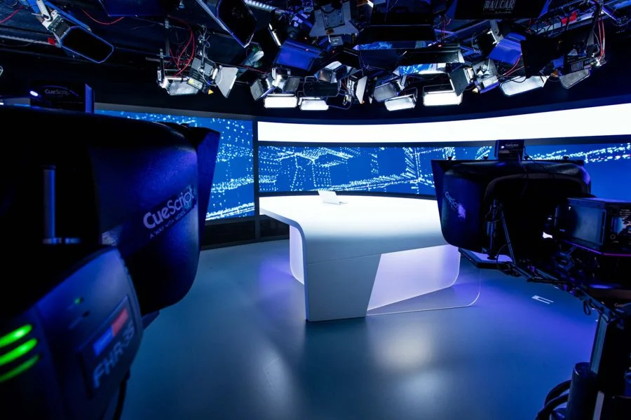 telas de exibição para salas de transmissão e controle