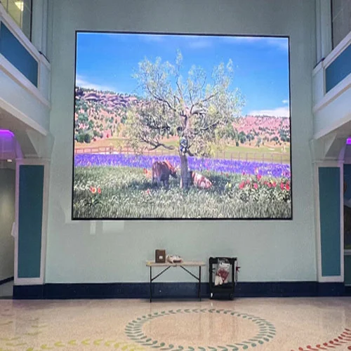 Painel-de-Vídeo-para-Ambientes-Internos