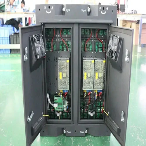 Задняя сервисная светодиодная панель P6