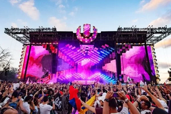 LED screen for events price1